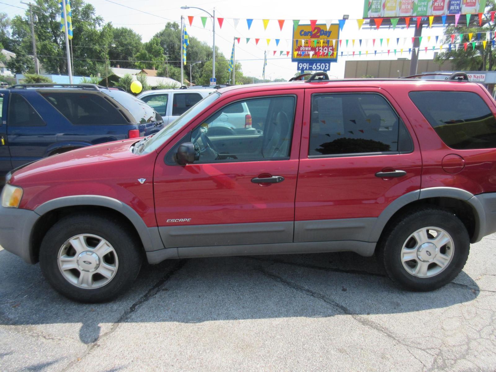 2001 Ford Escape XLT 4WD (1FMYU041X1K) with an 3.0L V6 DOHC 24V engine, located at 1020 NW Radial Hwy, Omaha, NE, 68132, (402) 991-6503, 41.269718, -95.983231 - Photo #0