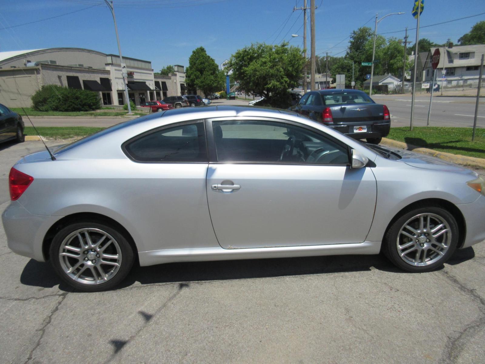 2007 Scion tC Sport Coupe (JTKDE177370) with an 2.4L L4 DOHC 16V engine, located at 1020 NW Radial Hwy, Omaha, NE, 68132, (402) 991-6503, 41.269718, -95.983231 - Photo #2