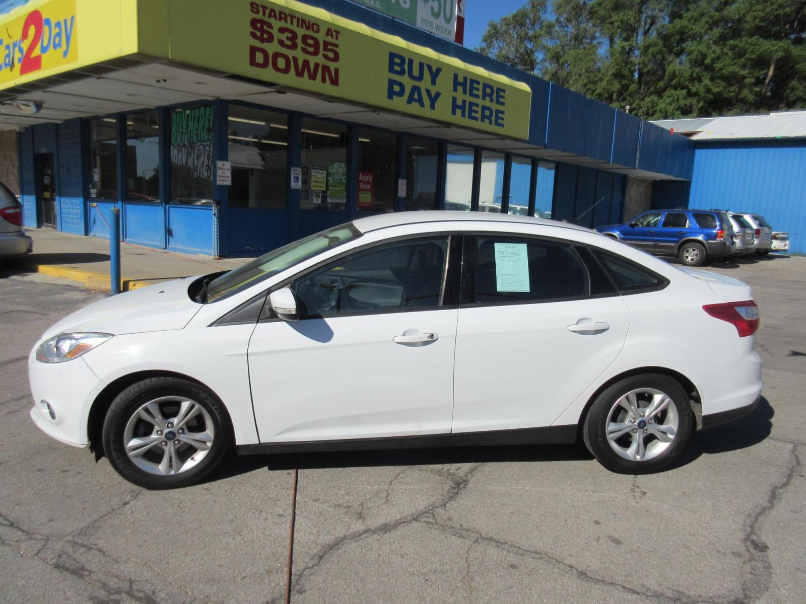 2014 Ford Focus SE Sedan (1FADP3F23EL) with an 2.0L L4 DOHC 16V engine, located at 1020 NW Radial Hwy, Omaha, NE, 68132, (402) 991-6503, 41.269718, -95.983231 - Photo #0