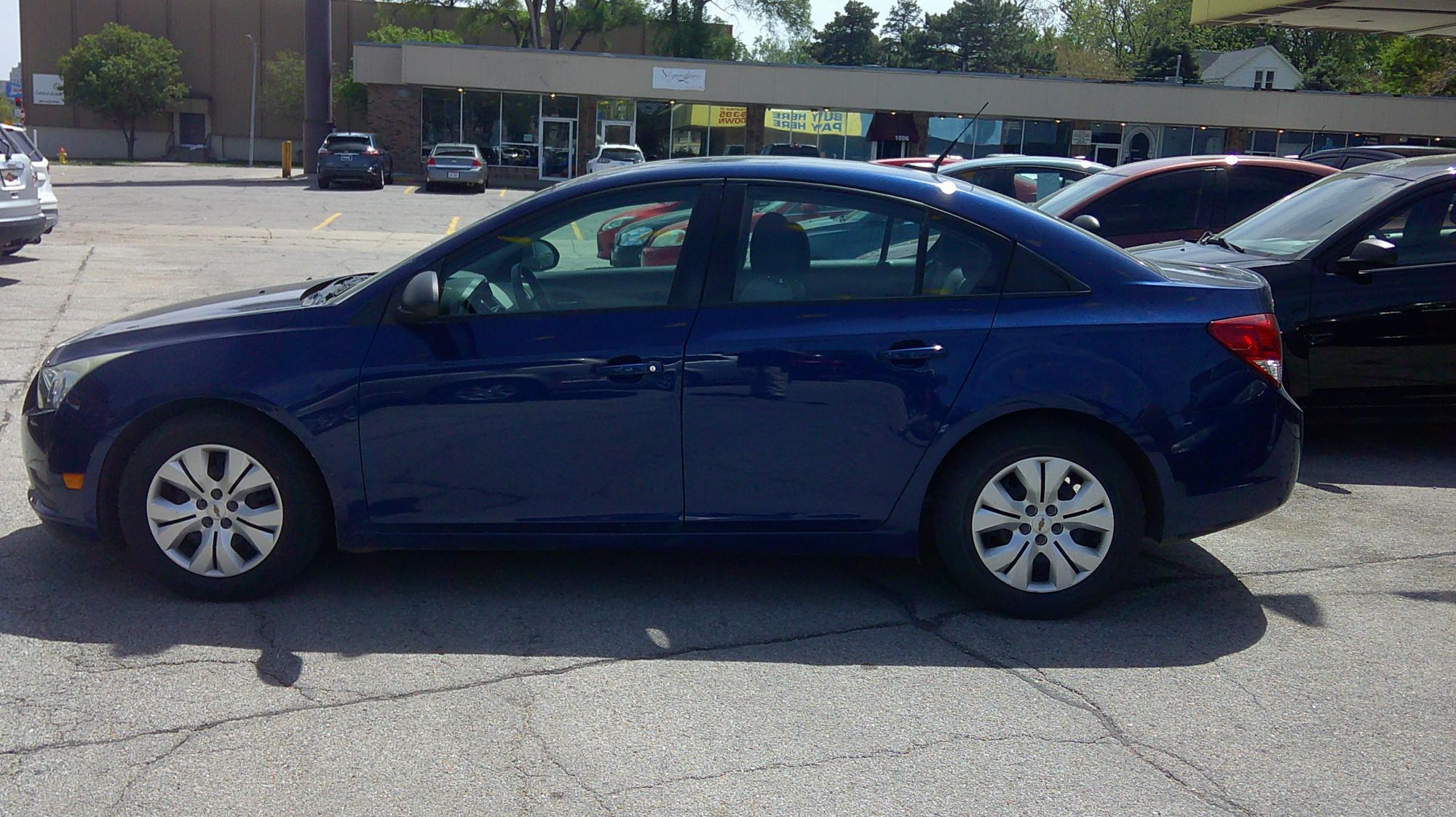 photo of 2013 Chevrolet Cruze LS Auto