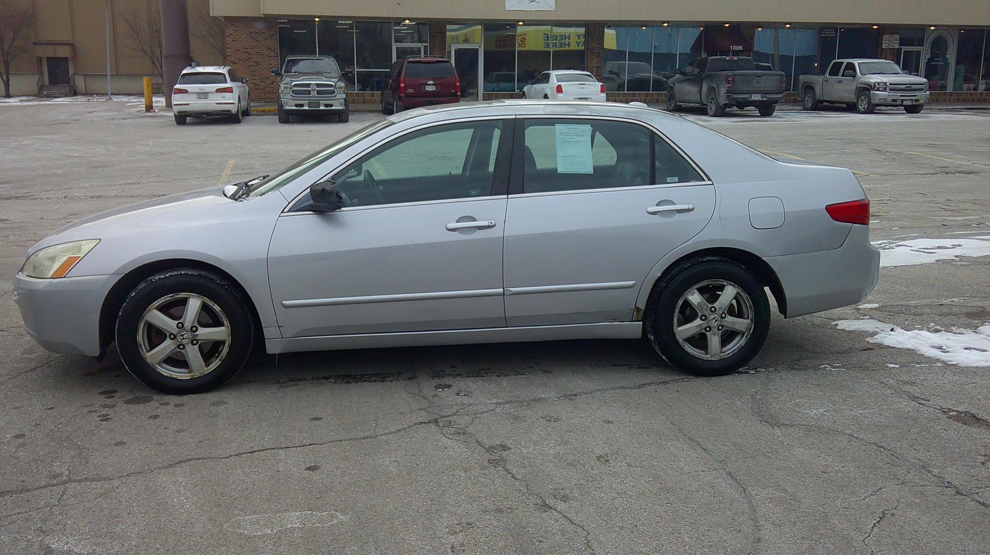 photo of 2005 Honda Accord EX-L Sedan AT with XM Radio