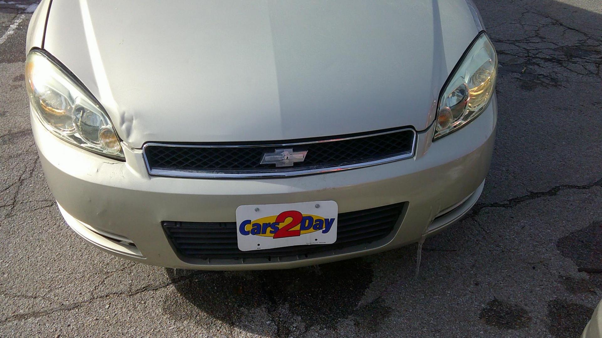 2008 Chevrolet Impala LS (2G1WB58N989) with an 3.5L V6 OHV 16V engine, 4-Speed Automatic Overdrive transmission, located at 1020 NW Radial Hwy, Omaha, NE, 68132, (402) 991-6503, 41.269718, -95.983231 - Photo#0