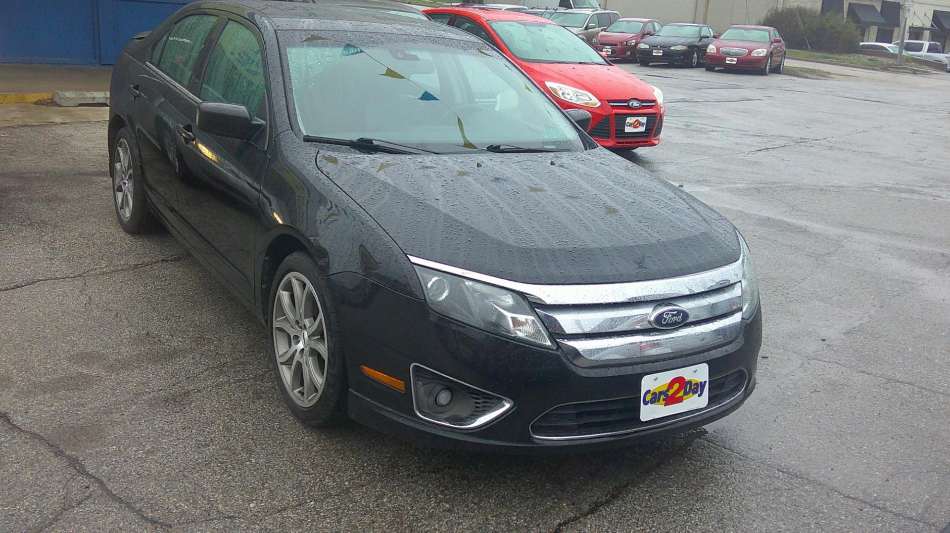 2012 Ford Fusion SEL (3FAHP0JAXCR) with an 2.5L L4 DOHC 16V engine, located at 1020 NW Radial Hwy, Omaha, NE, 68132, (402) 991-6503, 41.269718, -95.983231 - Photo#2