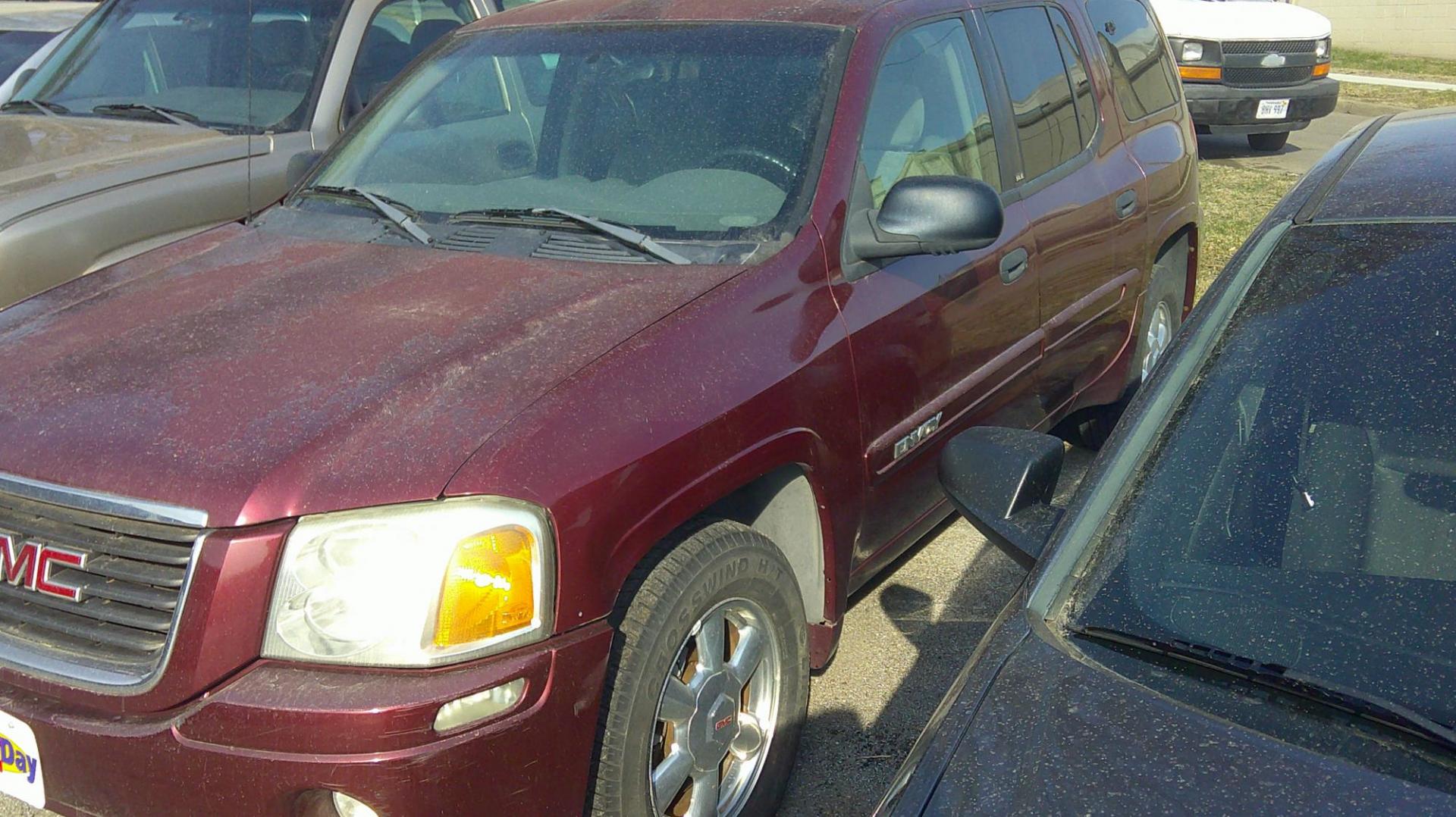 2003 GMC Envoy XL SLE 2WD (1GKES16S736) with an 4.2L L6 DOHC 24V engine, 4-Speed Automatic Overdrive transmission, located at 1020 NW Radial Hwy, Omaha, NE, 68132, (402) 991-6503, 41.269718, -95.983231 - Photo#1