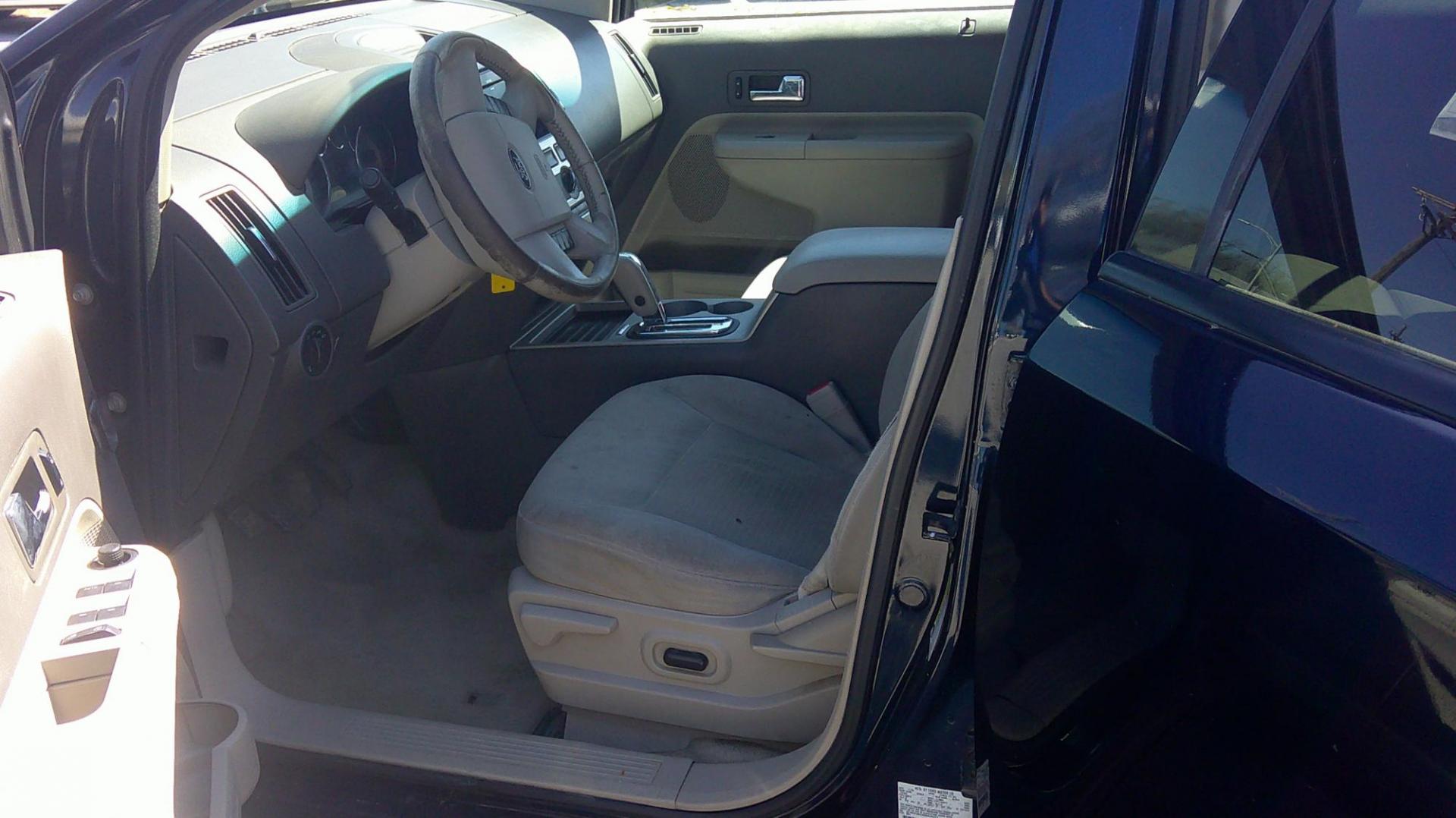 2012 Ford Edge SEL FWD (2FMDK3J96CB) with an 2.0L L4 DOHC 16V engine, 6-Speed Automatic transmission, located at 1020 NW Radial Hwy, Omaha, NE, 68132, (402) 991-6503, 41.269718, -95.983231 - Photo#8