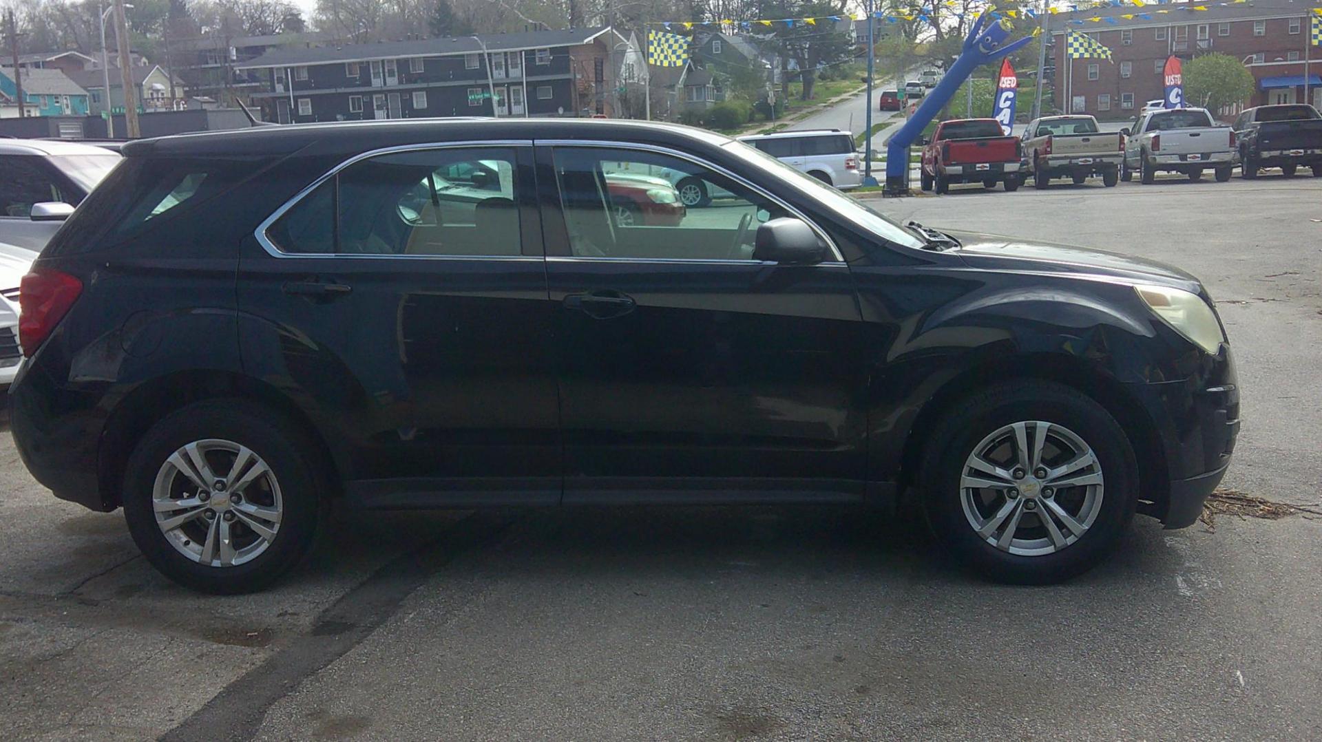 2012 Chevrolet Equinox LS 2WD (2GNALBEK2C6) with an 2.4L L4 DOHC 16V engine, 6-Speed Automatic transmission, located at 1020 NW Radial Hwy, Omaha, NE, 68132, (402) 991-6503, 41.269718, -95.983231 - Photo#6
