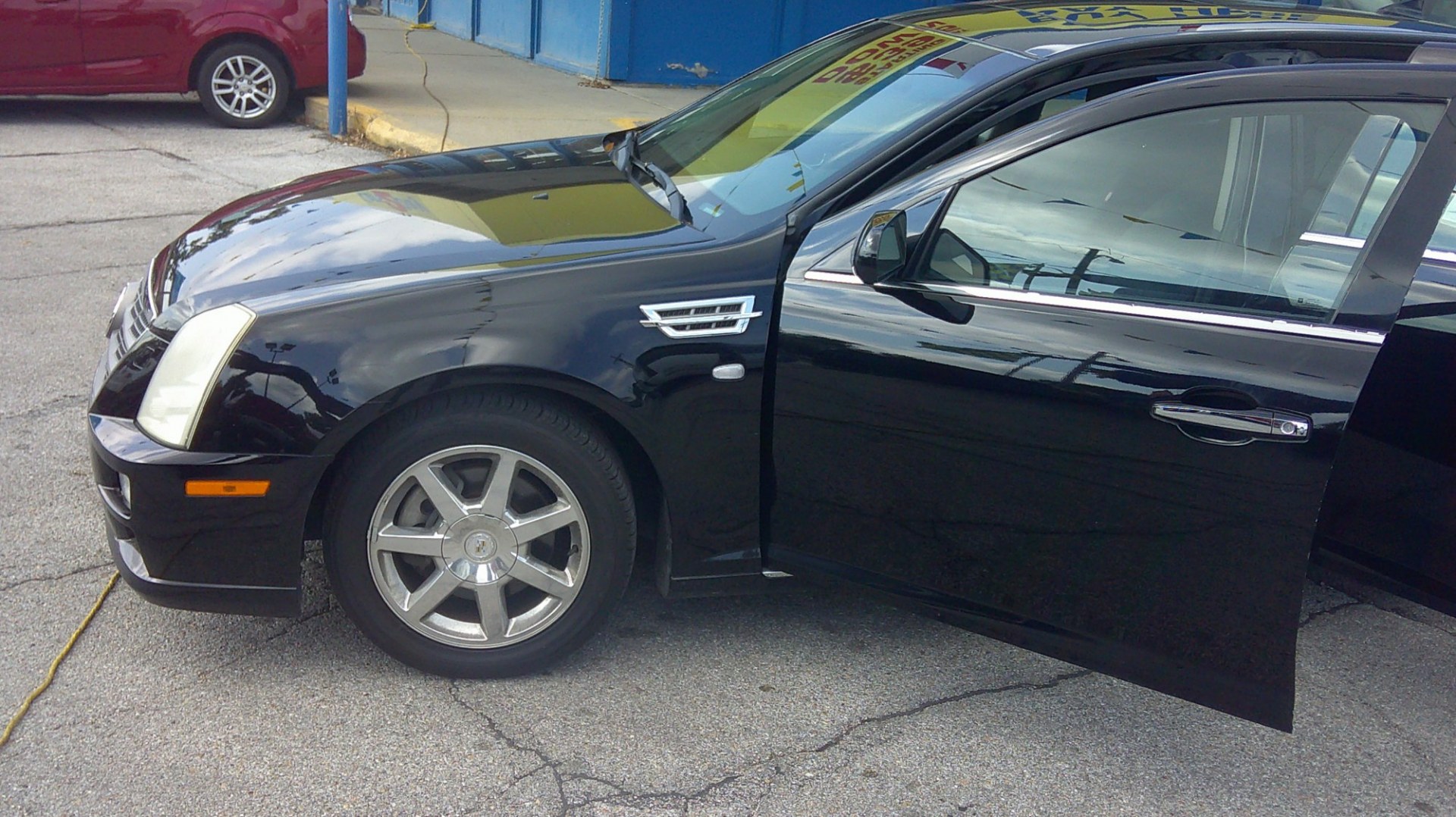 2011 Cadillac STS V6 Luxury (1G6DW6ED1B0) with an 3.6L V6 DOHC 24V engine, 6-Speed Automatic transmission, located at 1020 NW Radial Hwy, Omaha, NE, 68132, (402) 991-6503, 41.269718, -95.983231- Photo#4