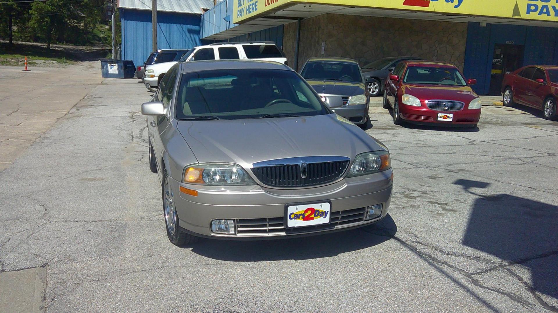 2002 Lincoln LS V8 Base (1LNHM87A52Y) with an 3.9L V8 DOHC 32V engine, 5-Speed Automatic Overdrive transmission, located at 1020 NW Radial Hwy, Omaha, NE, 68132, (402) 991-6503, 41.269718, -95.983231 - Photo#5