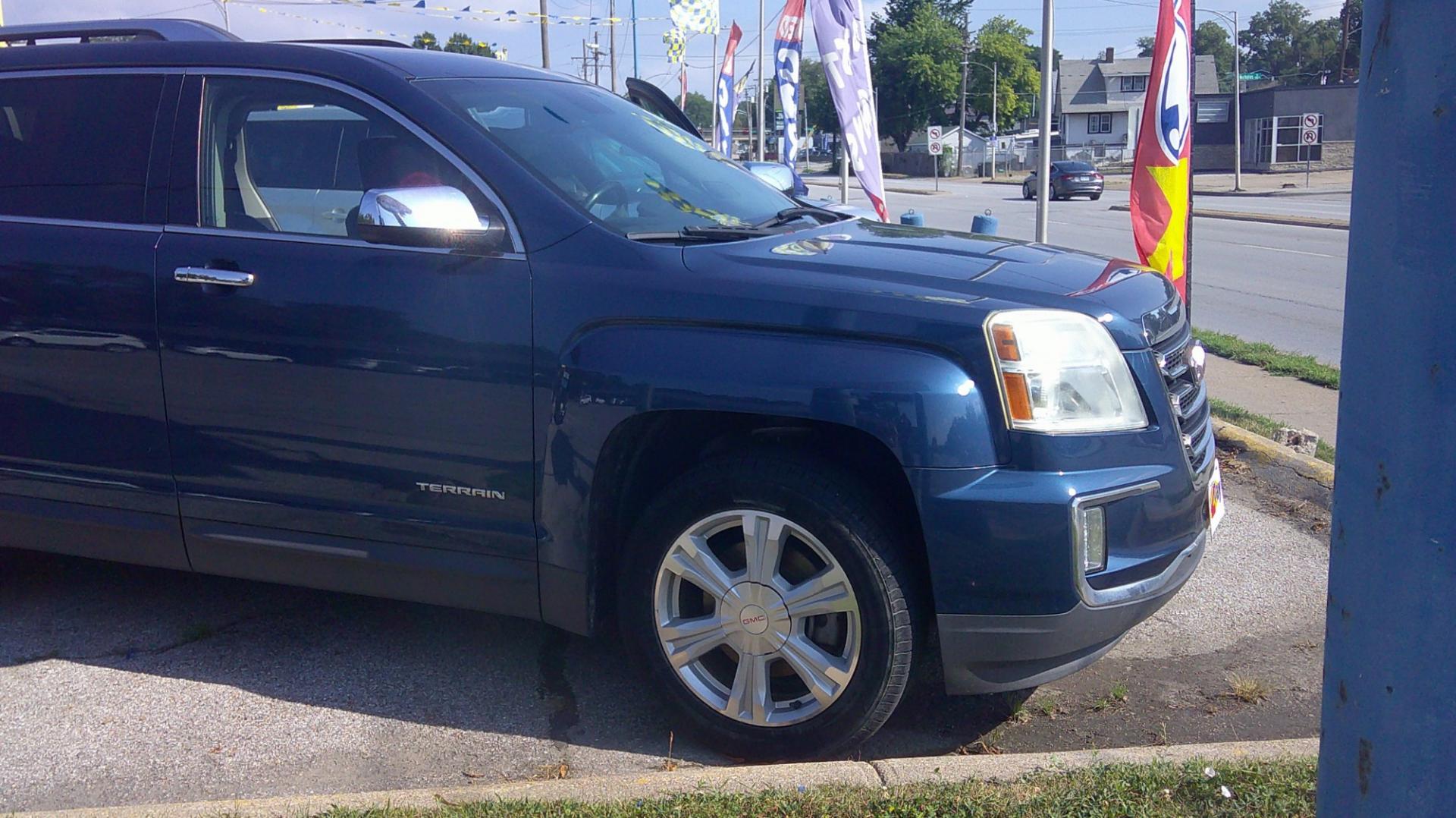 2016 GMC Terrain SLT FWD (2GKALPEK8G6) with an 2.4L L4 DOHC 16V engine, 6A transmission, located at 1020 NW Radial Hwy, Omaha, NE, 68132, (402) 991-6503, 41.269718, -95.983231- Photo#3