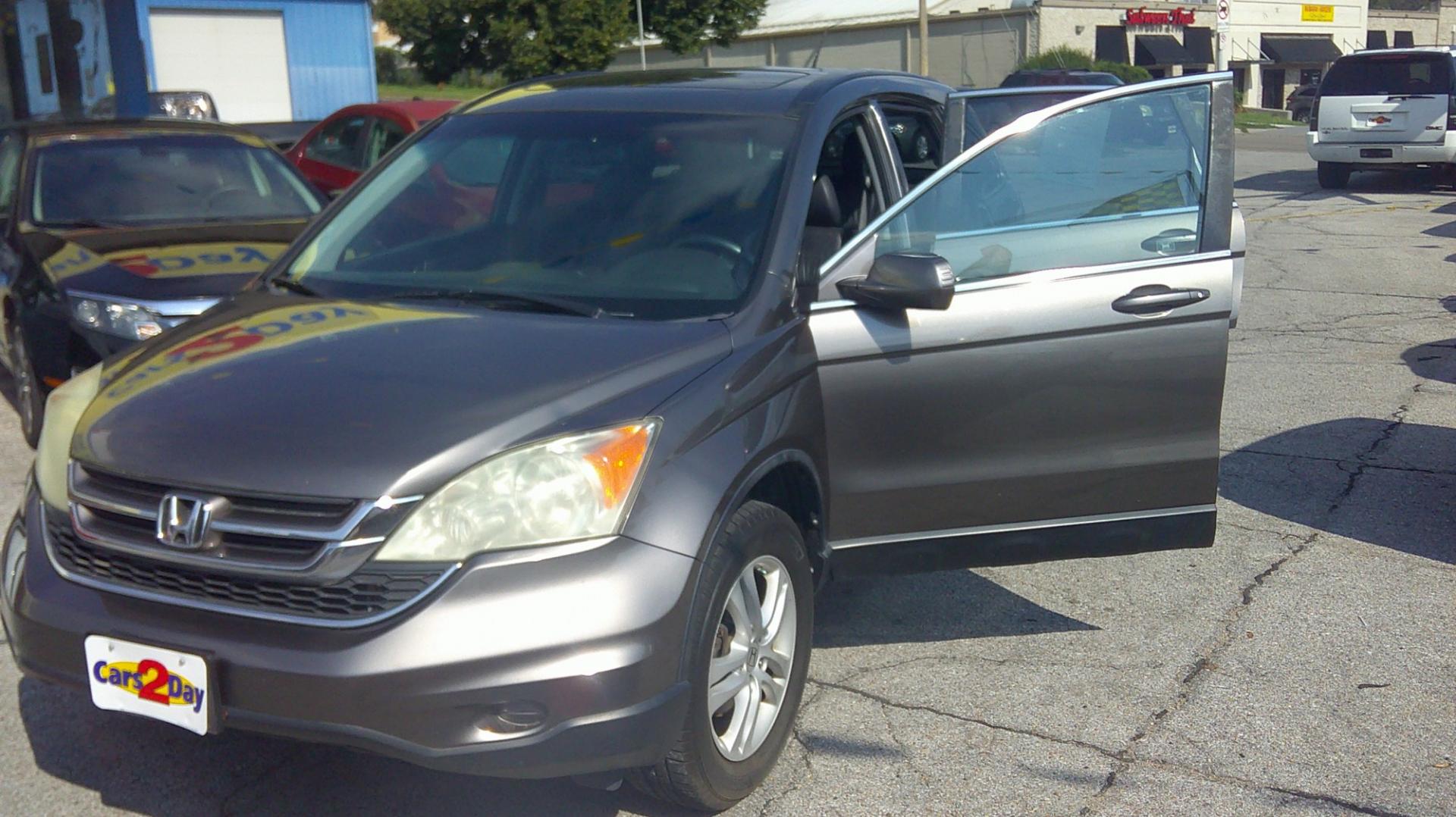 2010 Honda CR-V EX-L 4WD 5-Speed AT (5J6RE4H7XAL) with an 2.4L L4 DOHC 16V engine, 5A transmission, located at 1020 NW Radial Hwy, Omaha, NE, 68132, (402) 991-6503, 41.269718, -95.983231- Photo#1