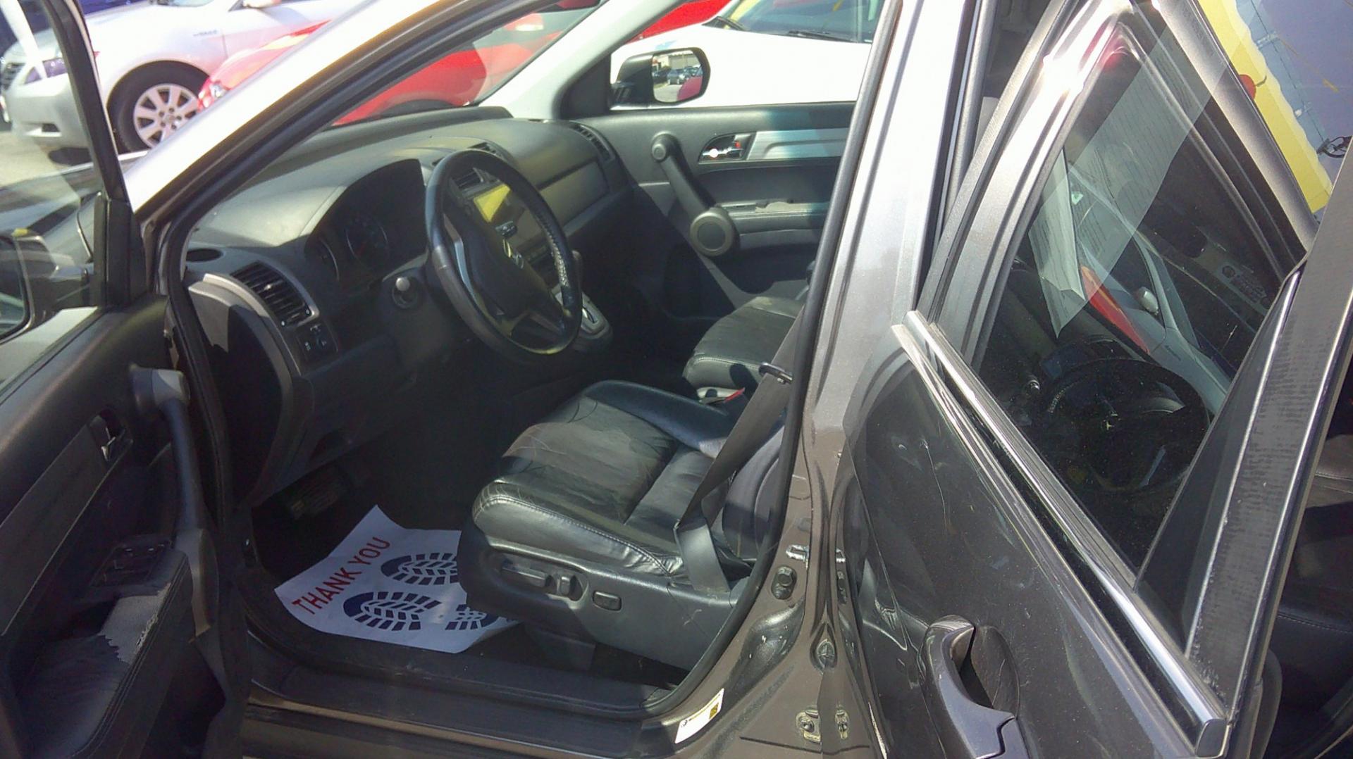 2010 Honda CR-V EX-L 4WD 5-Speed AT (5J6RE4H7XAL) with an 2.4L L4 DOHC 16V engine, 5A transmission, located at 1020 NW Radial Hwy, Omaha, NE, 68132, (402) 991-6503, 41.269718, -95.983231- Photo#3