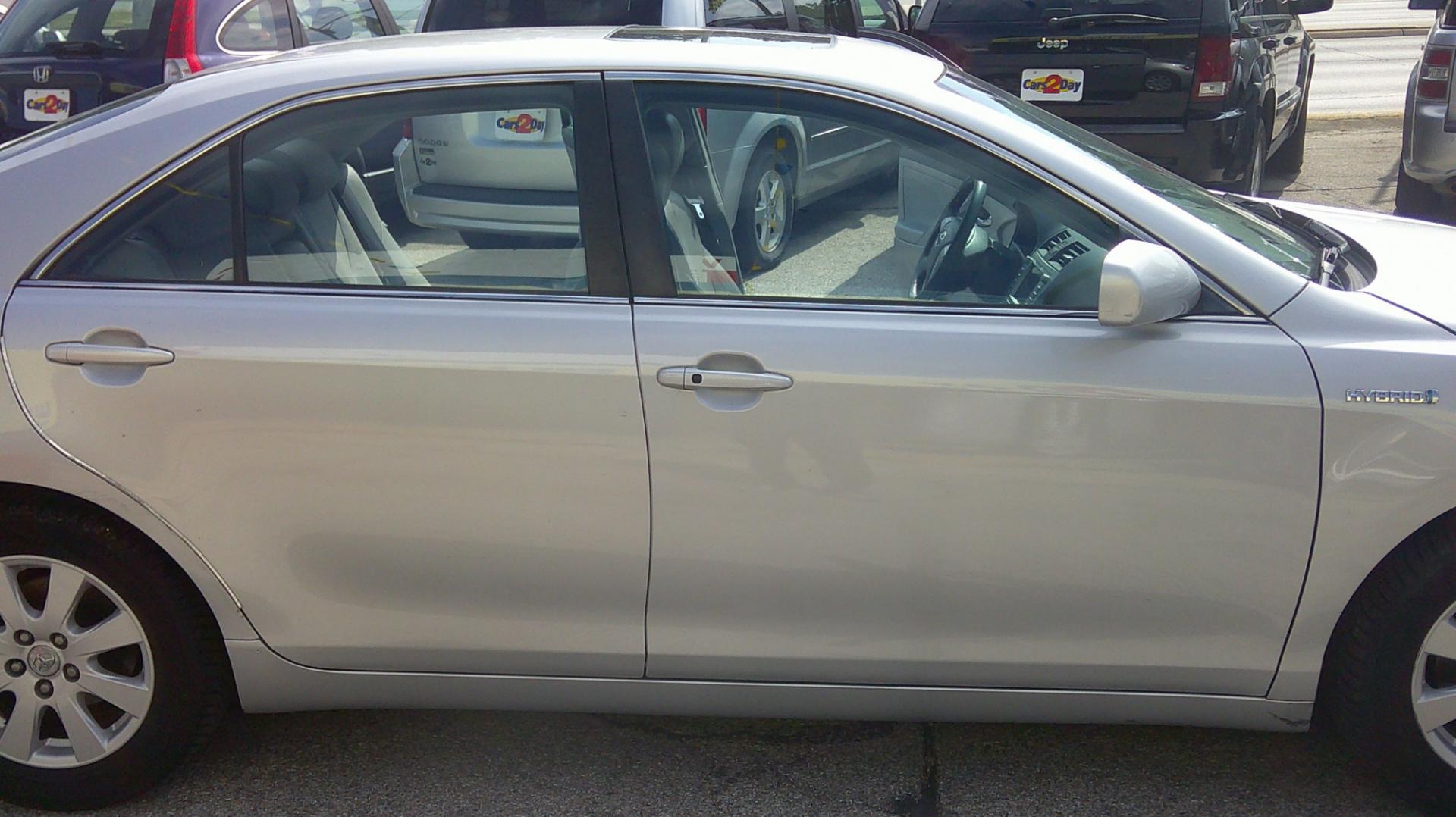 2009 Toyota Camry Hybrid Sedan (4T1BB46K49U) with an 2.4L L4 DOHC 16V HYBRID engine, CVT transmission, located at 1020 NW Radial Hwy, Omaha, NE, 68132, (402) 991-6503, 41.269718, -95.983231- Photo#5