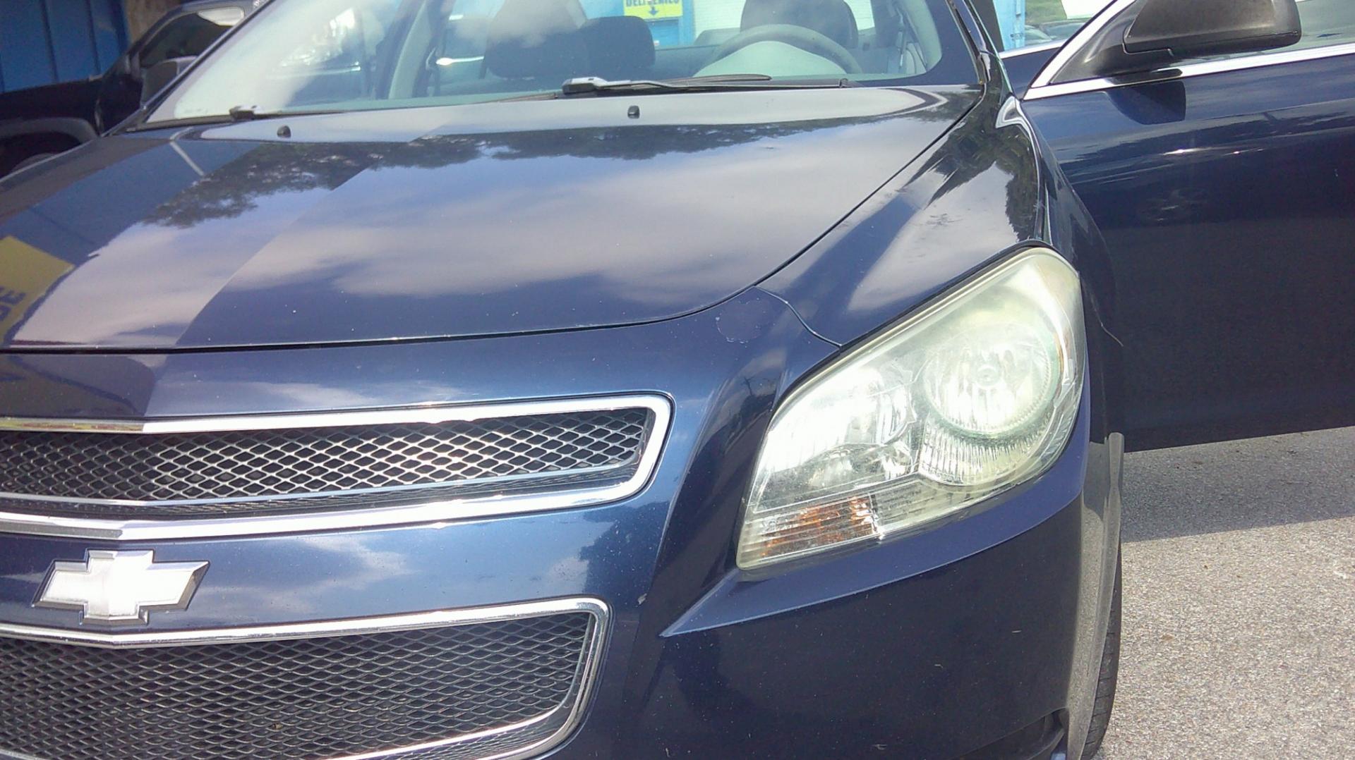 2011 Chevrolet Malibu LS (1G1ZB5E1XBF) with an 2.4L L4 DOHC 16V engine, 4A transmission, located at 1020 NW Radial Hwy, Omaha, NE, 68132, (402) 991-6503, 41.269718, -95.983231- Photo#0