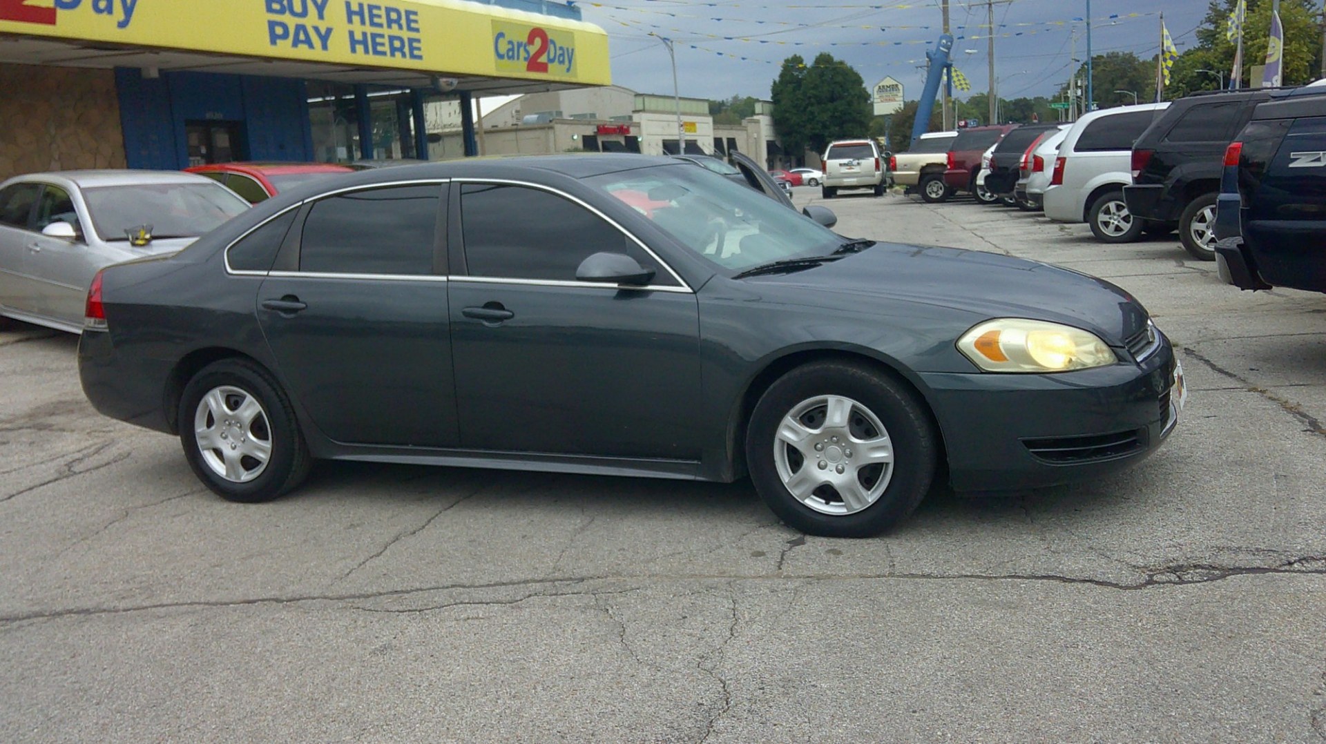 2010 Chevrolet Impala LS (2G1WA5EK7A1) with an 3.5L V6 OHV 16V FFV engine, 4A OD transmission, located at 1020 NW Radial Hwy, Omaha, NE, 68132, (402) 991-6503, 41.269718, -95.983231- Photo#0