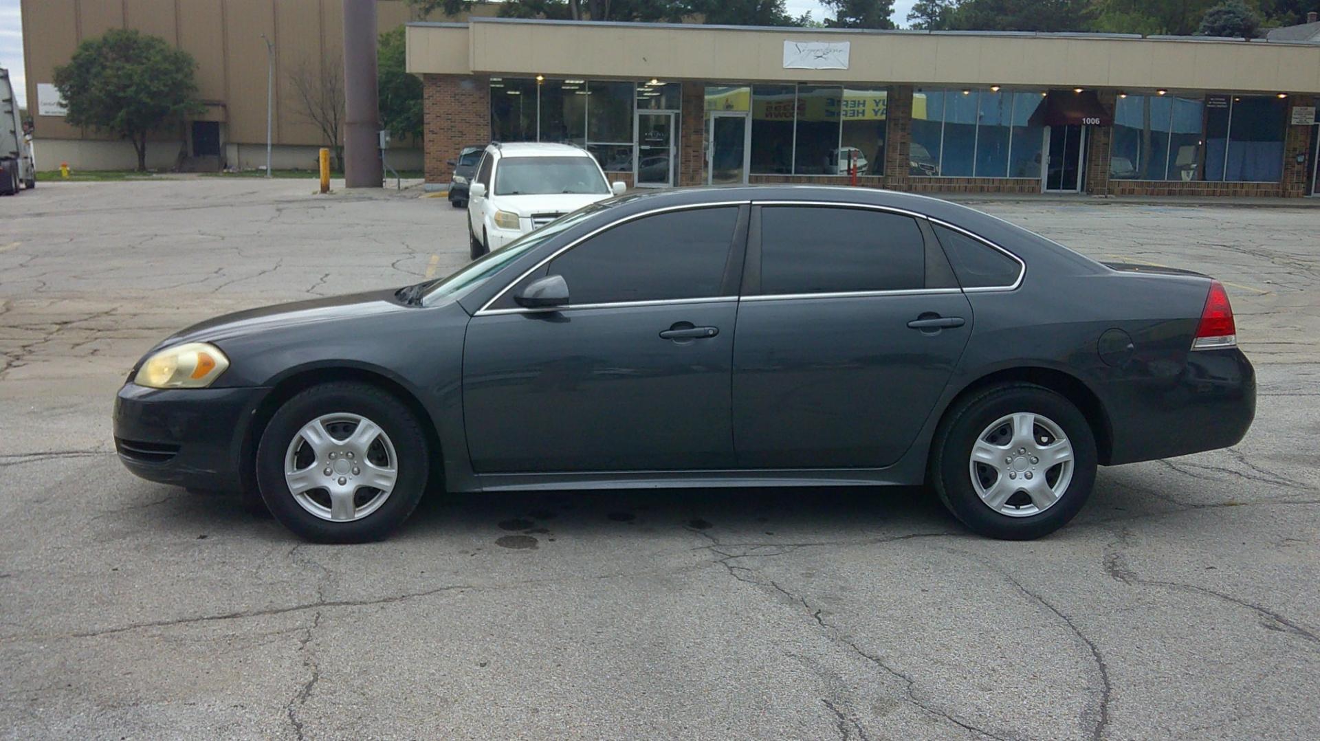 2010 Chevrolet Impala LS (2G1WA5EK7A1) with an 3.5L V6 OHV 16V FFV engine, 4A OD transmission, located at 1020 NW Radial Hwy, Omaha, NE, 68132, (402) 991-6503, 41.269718, -95.983231- Photo#2