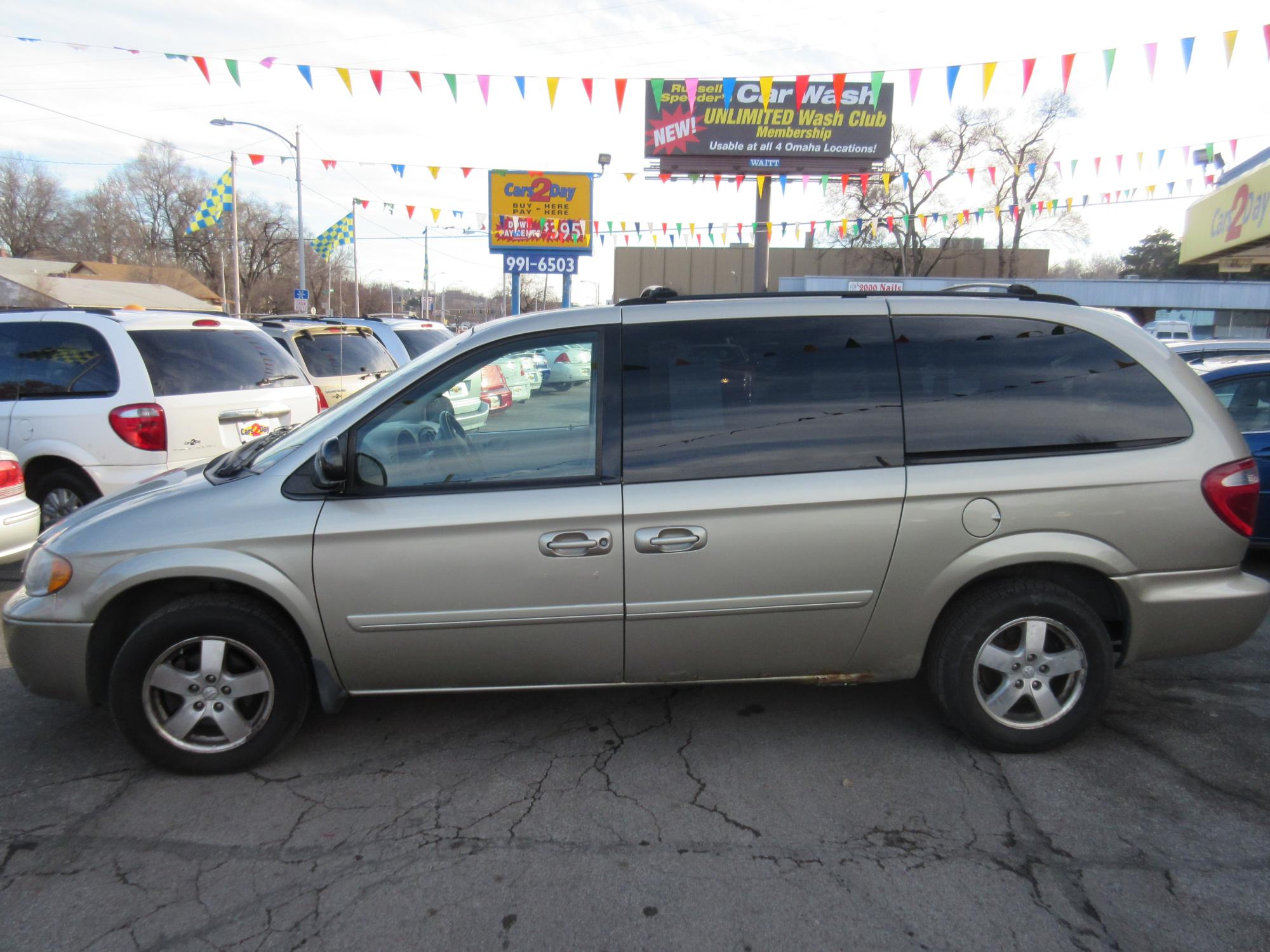 photo of 2007 Dodge Grand Caravan SXT