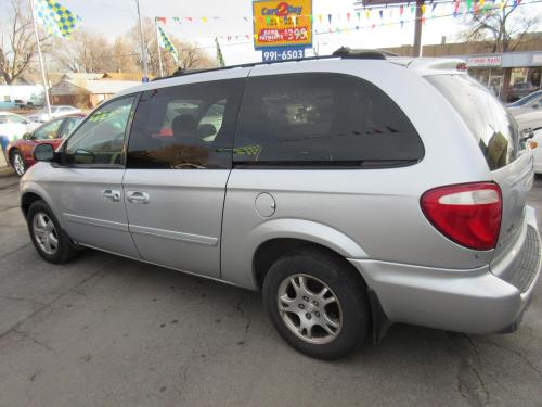 2005 Dodge Grand Caravan SXT